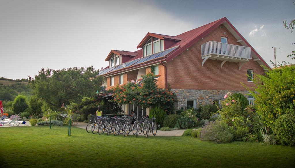 Oaza Inn Ohrid Exterior photo